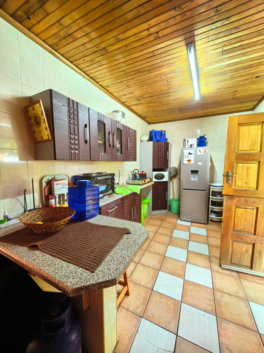 3 Bedroom Property for Sale in Roodia Free State